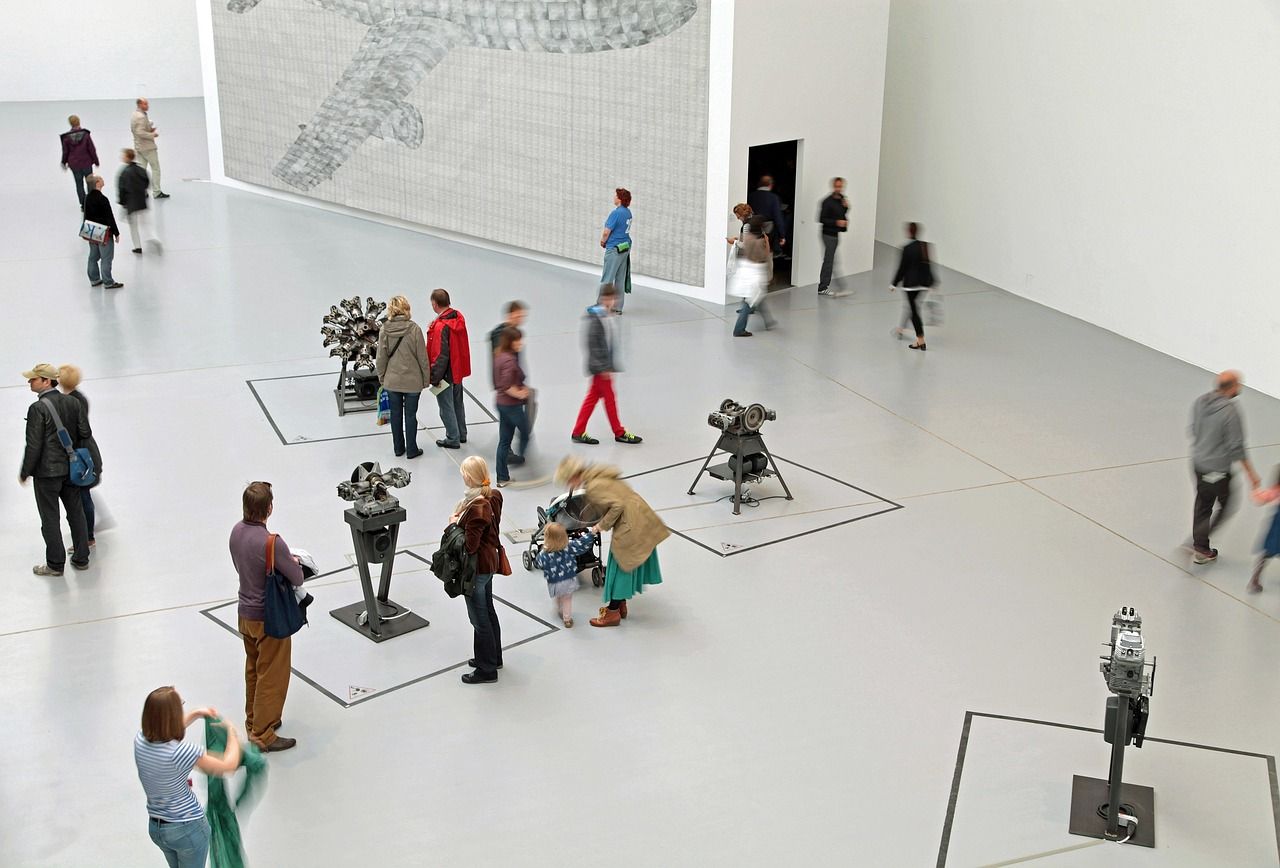 découvrez une exposition d'art captivante mettant en lumière des œuvres contemporaines et classiques, idéale pour les amateurs d'art et les curieux.