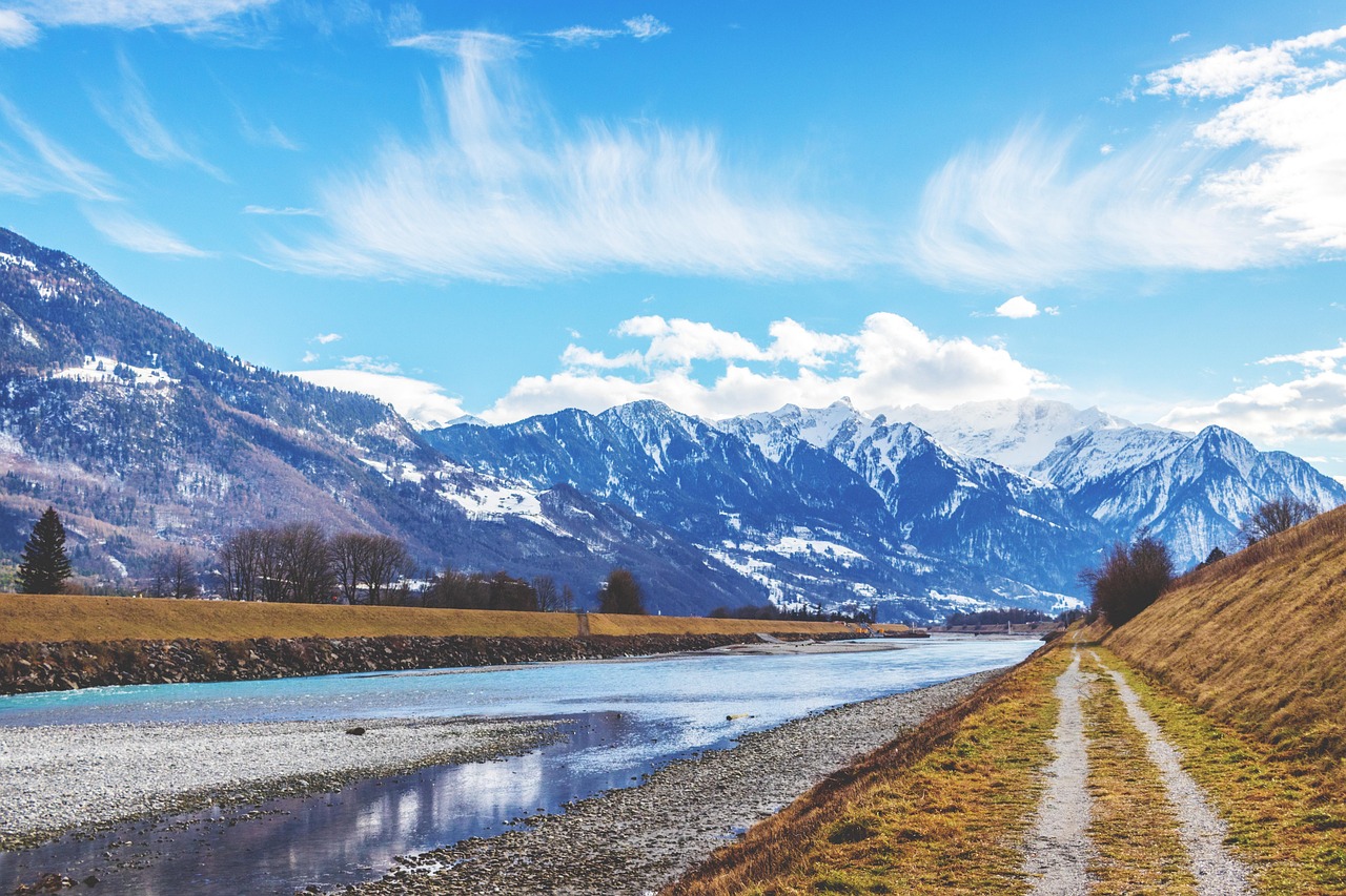 découvrez les meilleures destinations de voyage pour votre prochaine aventure. explorez des lieux incontournables, des plages paradisiaques aux villes fascinantes, pour un séjour inoubliable.