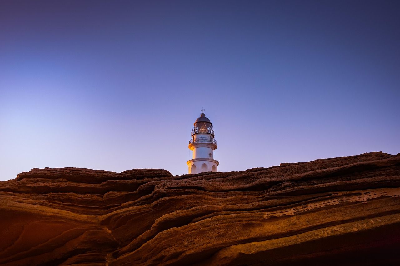 découvrez l'espagne, un pays riche en culture, histoire et paysages à couper le souffle. explorez ses villes vibrantes, savourez sa gastronomie méditerranéenne et laissez-vous séduire par ses plages ensoleillées et ses traditions fascinantes.