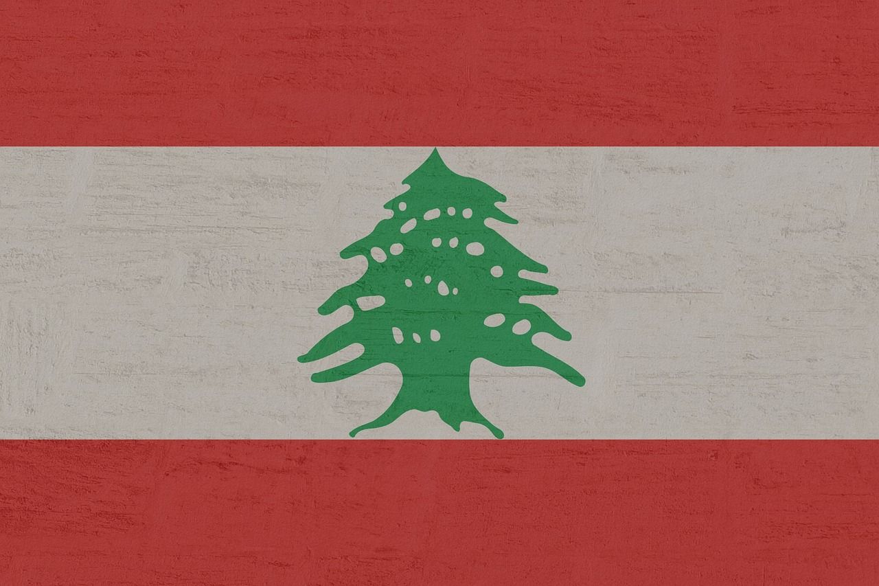 découvrez le liban, un pays riche en histoire, culture et paysages diversifiés. explorez ses villes vibrantes, ses sites archéologiques fascinants et sa gastronomie réputée. plongez dans l'hospitalité chaleureuse des libanais et laissez-vous séduire par la beauté naturelle des montagnes et des côtes. parfait pour les aventuriers et les amoureux de l'histoire !