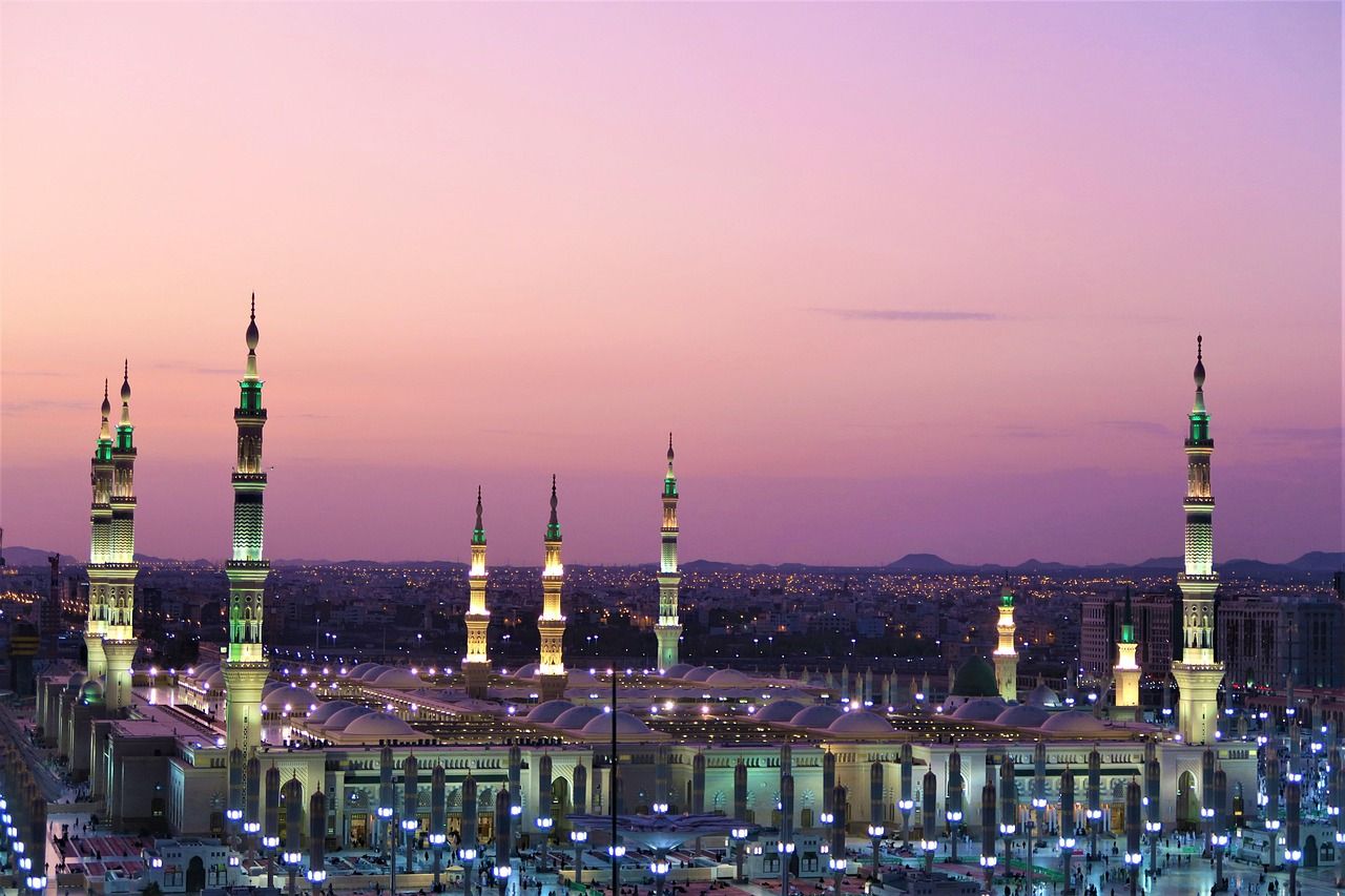 découvrez nos meilleurs conseils pour voyager en arabie saoudite : formalités, sécurité, coutumes locales et bons plans pour profiter pleinement de votre séjour.