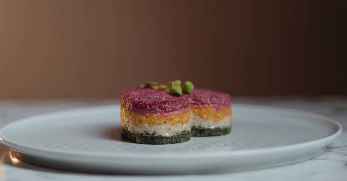 découvrez l'art de la fusion cuisine, une expérience culinaire innovante qui marie habilement des saveurs et des techniques issues de différentes cultures du monde. savourez des plats uniques et créatifs qui éveilleront vos papilles et vous transporteront dans un voyage gastronomique inoubliable.