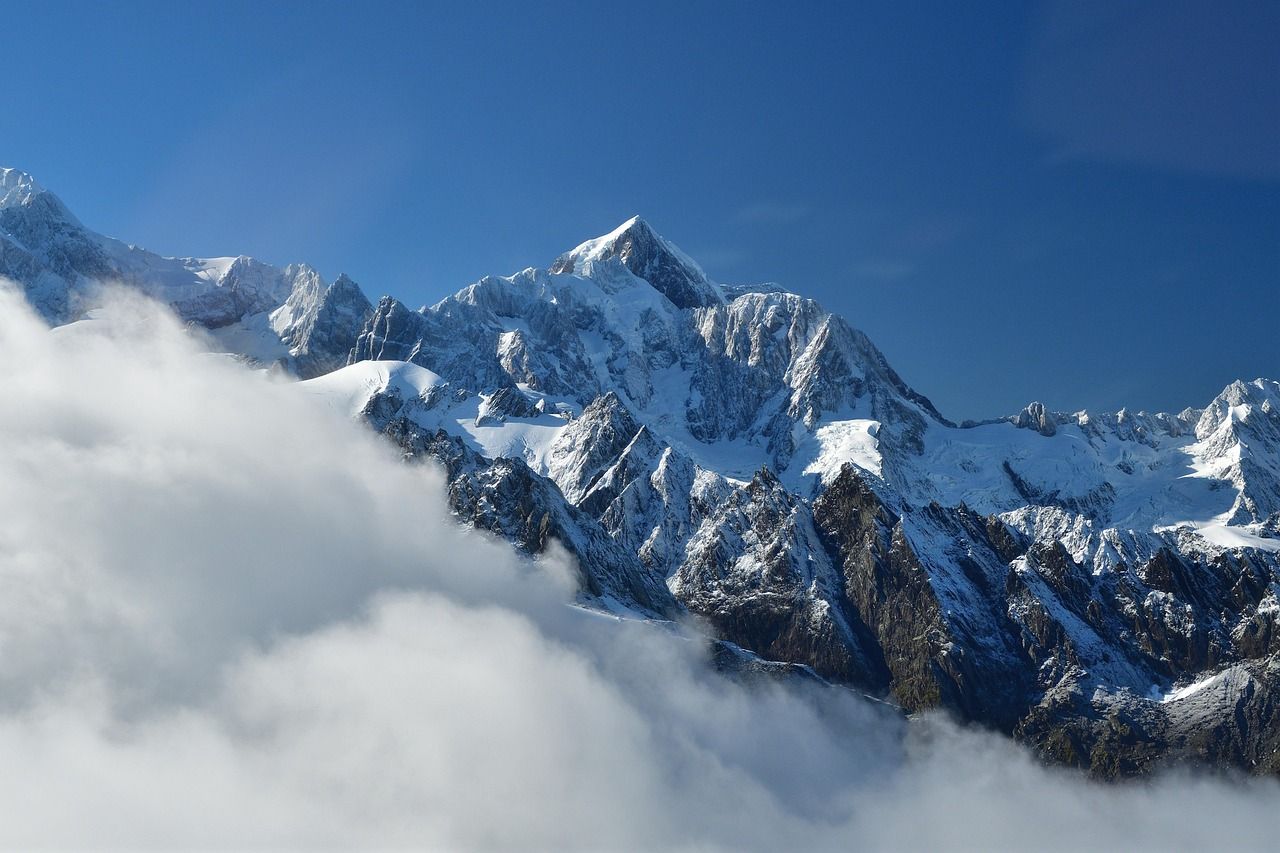 découvrez la nouvelle-zélande, un véritable paradis naturel aux paysages à couper le souffle, entre montagnes majestueuses, plages idylliques et cultures maories riches. partez à l'aventure et explorez ce pays fascinant aux multiples activités de plein air et à la biodiversité unique.