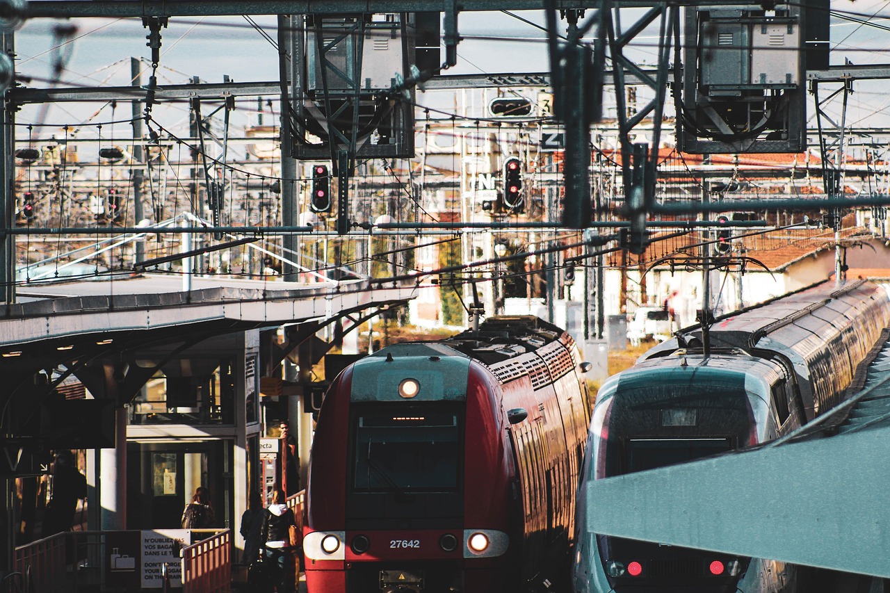 Comment les galères de la SNCF perturbent la distribution B2B : déraillement en chaîne !