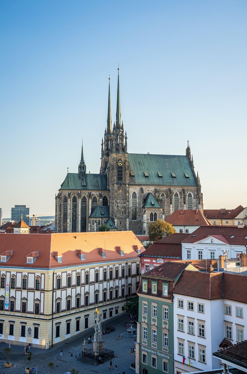 Top 5 des destinations européennes à explorer absolument pour un premier voyage réussi en 2026