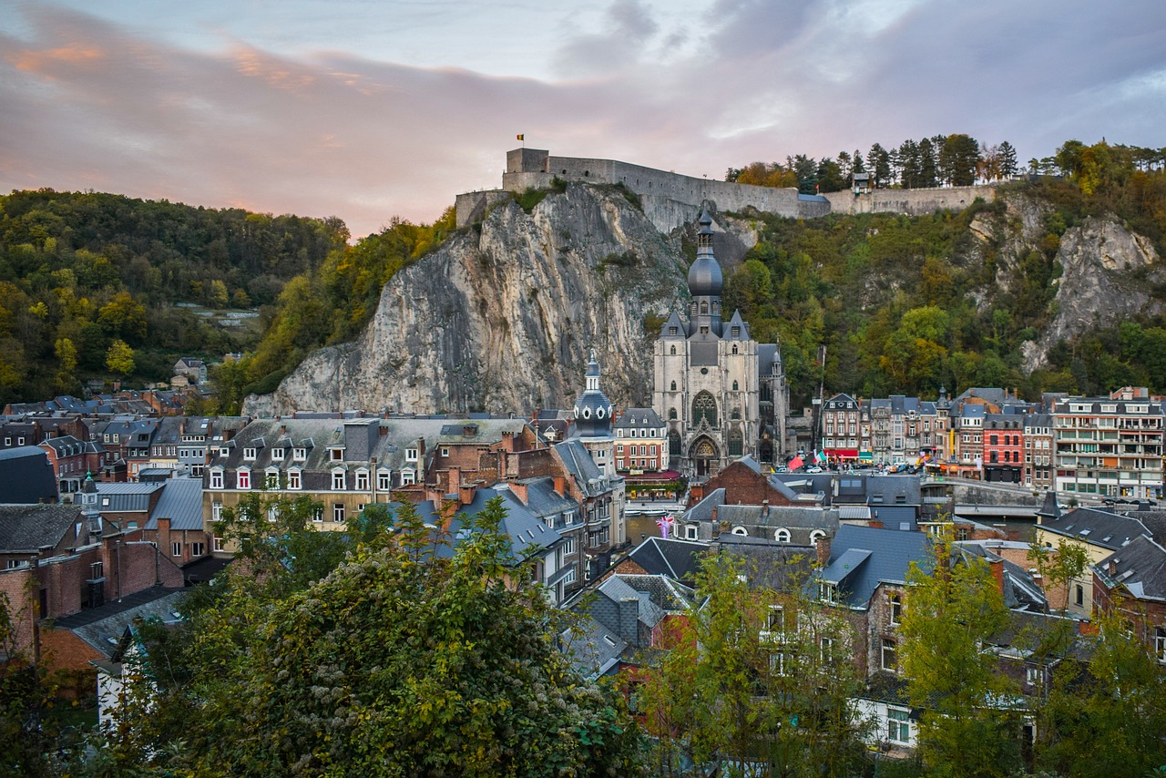 Découvrez les Ardennes en 2024 : 35 activités de plein air à explorer grâce à la nouvelle carte ‘Nature et Aventures