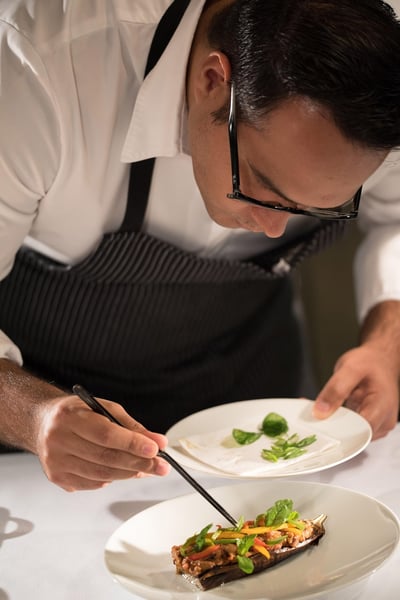 Gastronomie locale : 10 plats typiques à déguster en voyage