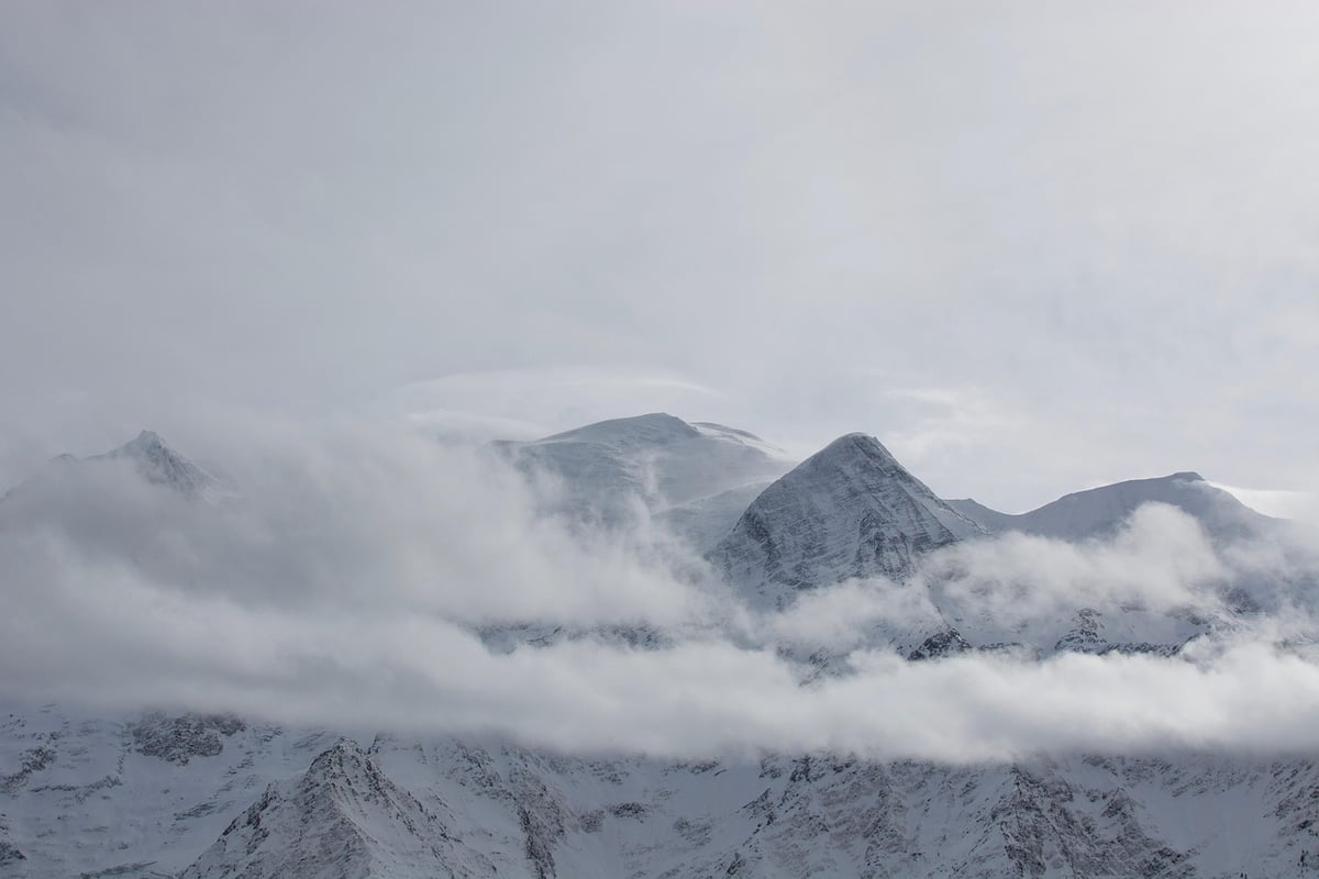 Découvrez 5 bonnes raisons de choisir le massif du Sancy, trésor volcanique de l’Auvergne, pour des vacances inoubliables