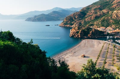 Tourisme d’affaires : pourquoi la Corse s’impose comme la destination incontournable !