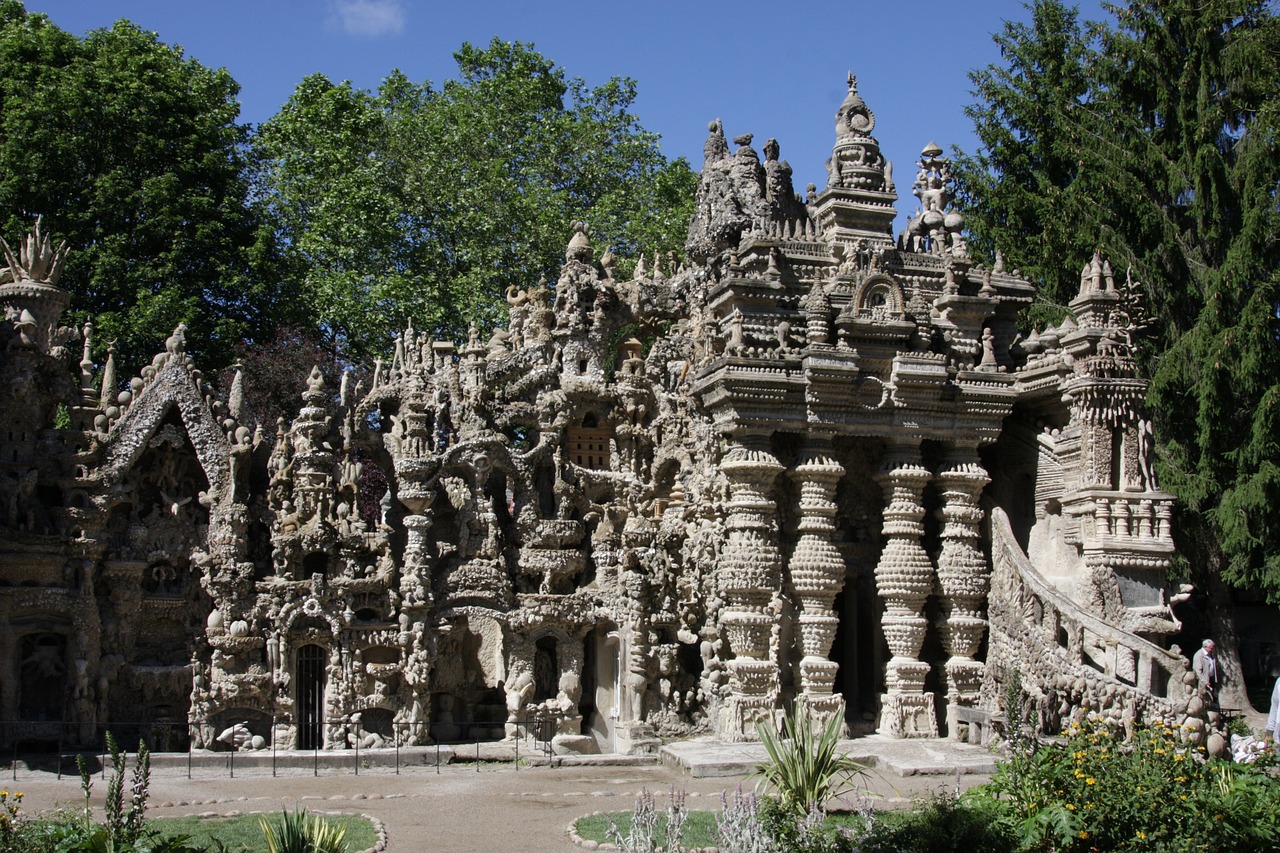 découvrez la destination de voyage idéale qui vous emmène vers des paysages enchanteurs, une culture riche et des expériences inoubliables. explorez des lieux fascinants et plongez dans des aventures uniques pour des vacances mémorables.