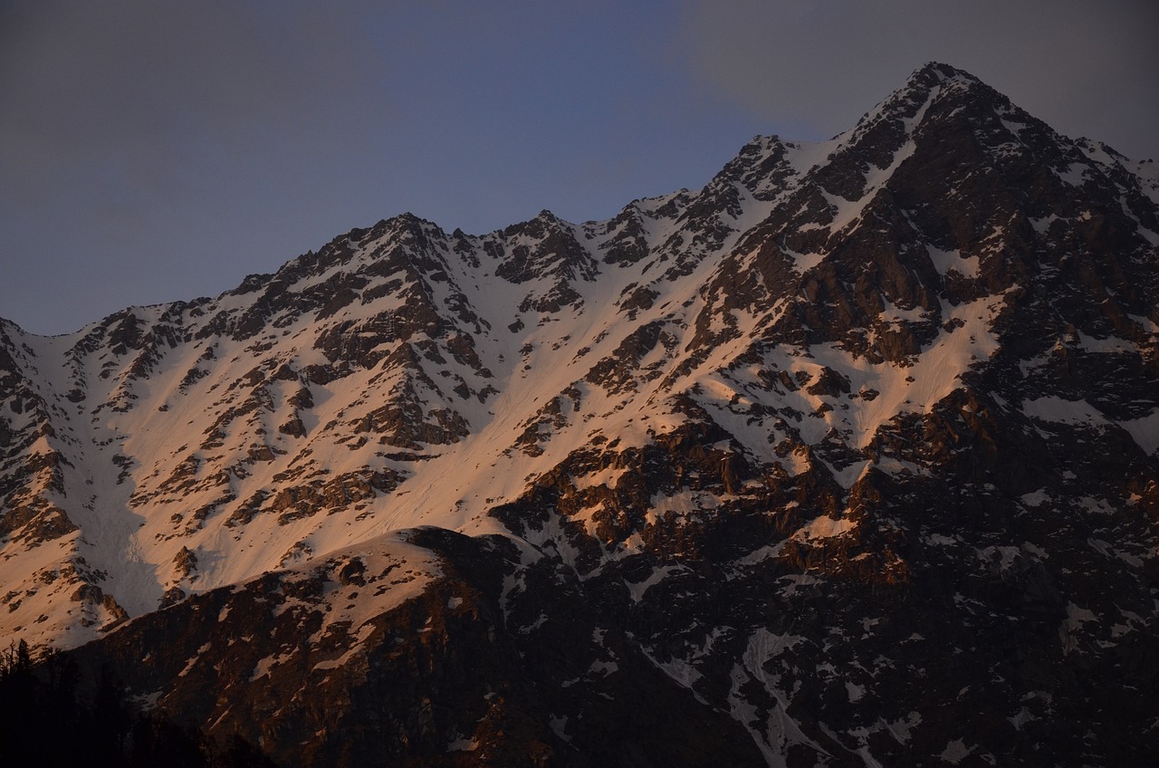 découvrez les aventures inoubliables à métabief, entre paysages montagneux et activités en plein air. que vous soyez amateur de ski, randonnée ou vtt, plongez dans une expérience unique au cœur de la nature.