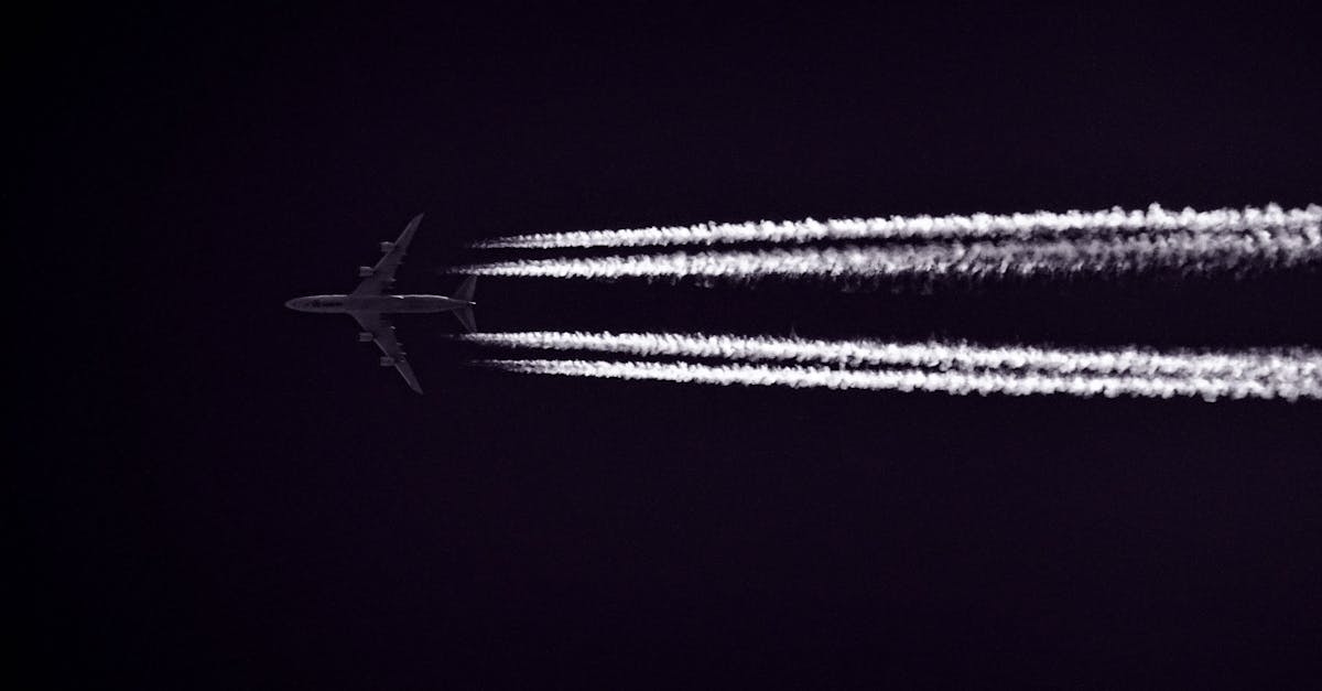 découvrez l'univers fascinant de l'aviation : des avions modernes aux innovations technologiques, explorez l'histoire, les métiers et l'avenir des transports aériens.