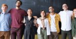 découvrez l'importance de la diversité dans nos sociétés contemporaines. explorez comment l'inclusion des différentes cultures, origines et perspectives enrichit notre monde et favorise l'innovation.