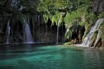 découvrez l'écotourisme, une forme de voyage responsable qui préserve l'environnement et valorise les cultures locales. explorez des destinations authentiques tout en réduisant votre empreinte écologique et en enrichissant votre expérience de voyage.