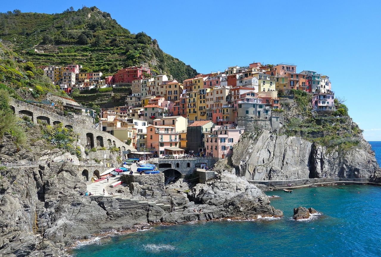 découvrez les destinations estivales les plus prisées de l'été. plages paradisiaques, villes animées et paysages à couper le souffle vous attendent pour des vacances inoubliables. explorez les meilleures options de voyage pour profiter pleinement de la saison estivale.