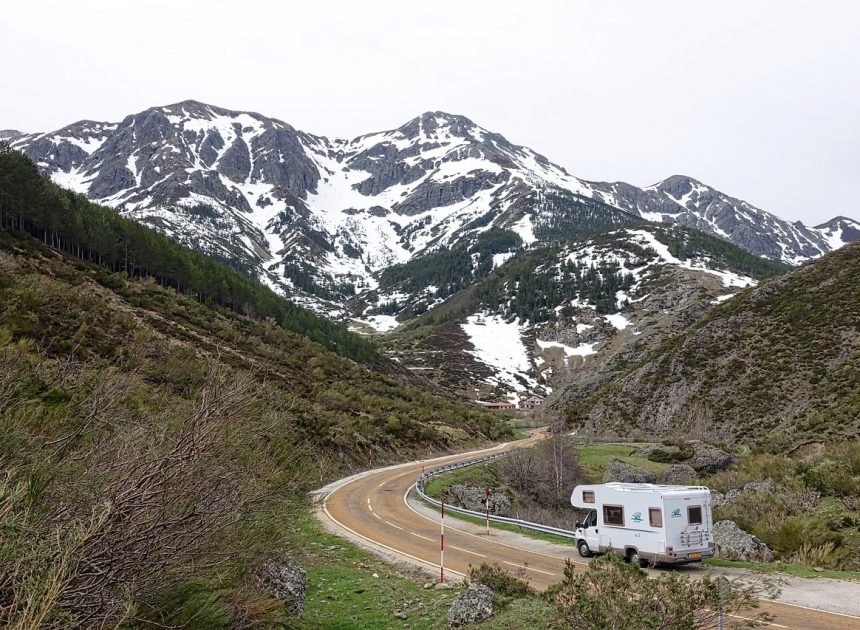 Découvrir le monde du camping-car : une édition spéciale sur le tourisme et les voyages en famille