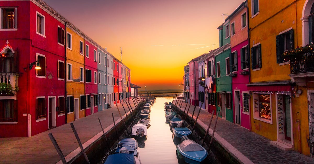 découvrez les merveilles du tourisme à travers le monde. des destinations enchanteuses, des cultures fascinantes et des aventures inoubliables vous attendent. planifiez votre prochain voyage et explorez des paysages à couper le souffle.