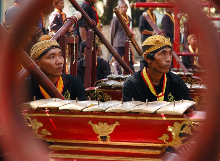 La Dordogne célèbre le 1er mai : découvertes des traditions festives