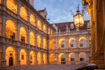 découvrez le monde du tourisme à travers des destinations fascinantes, des conseils pratiques et des expériences inoubliables. explorez des cultures diverses, des paysages époustouflants et planifiez votre prochaine aventure avec notre guide complet sur le tourisme.