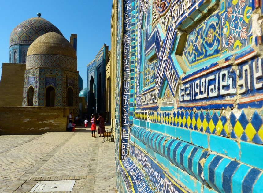 À la croisée des chemins entre tradition et modernité, l’Ouzbékistan s’impose comme une destination incontournable à explorer en 2025 !