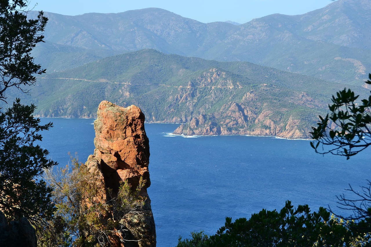 Découvrez la Corse : 5 activités et sorties incontournables à ne pas manquer