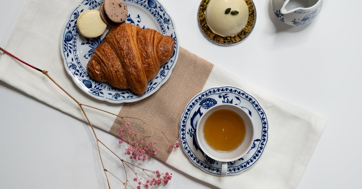 découvrez l'art de la gastronomie, une célébration des saveurs, des techniques culinaires et des traditions gastronomiques du monde entier. plongez dans l'univers des mets raffinés, des recettes créatives et des expériences culinaires inoubliables.