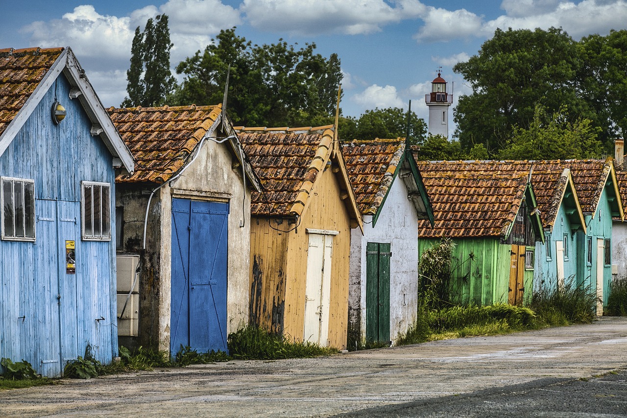 découvrez les merveilles du tourisme à travers le monde. explorez des destinations fascinantes, des cultures diversifiées et des expériences inoubliables qui enrichissent votre voyage.