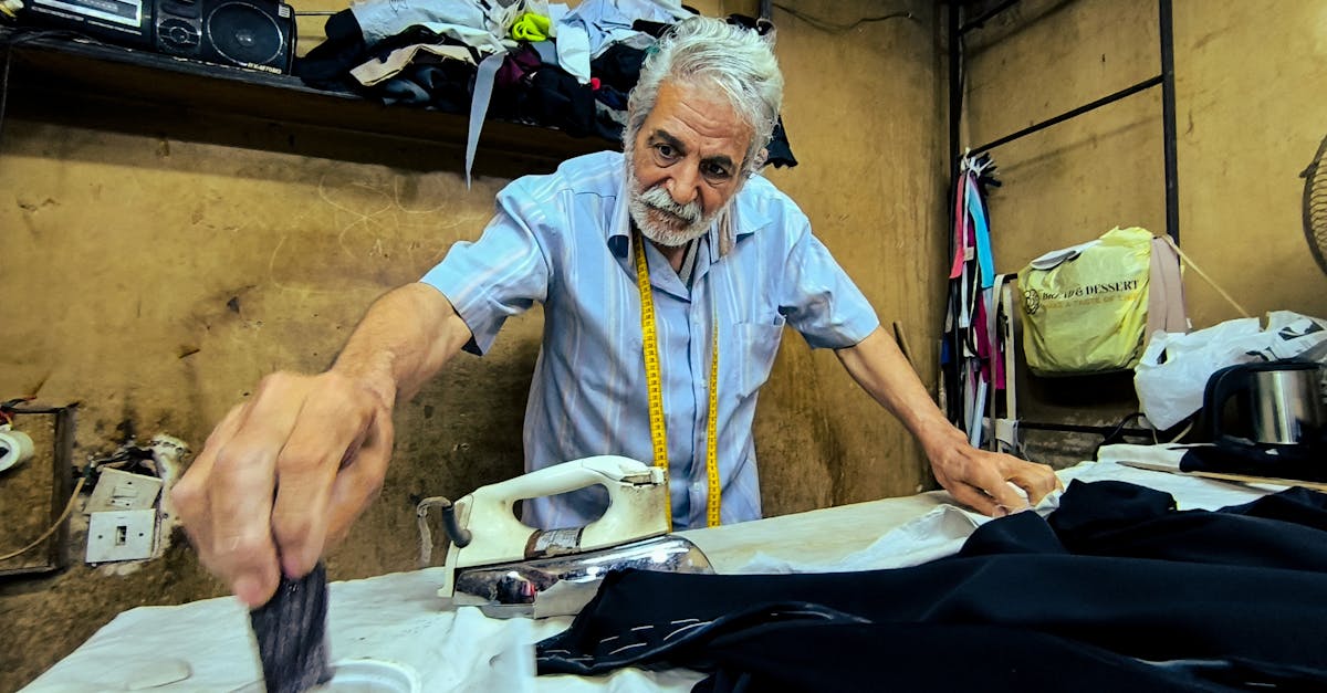 découvrez l'art du craftsmanship : une alliance parfaite entre savoir-faire, passion et précision pour créer des objets uniques et durables, faits main avec excellence.