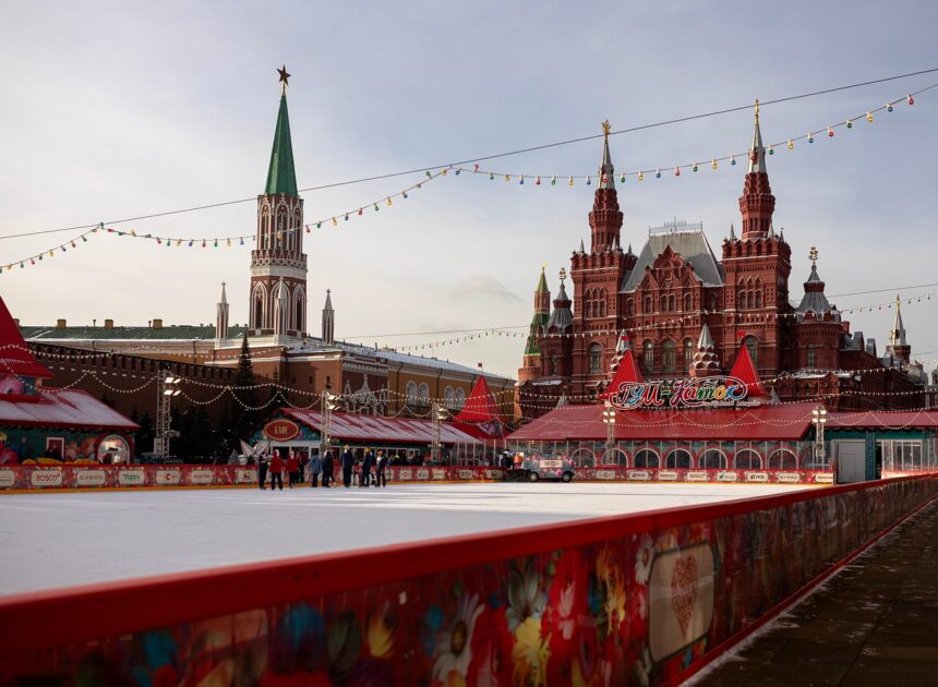 Escapades enneigées : Les destinations ensoleillées idéales pour des vacances de Noël inoubliables
