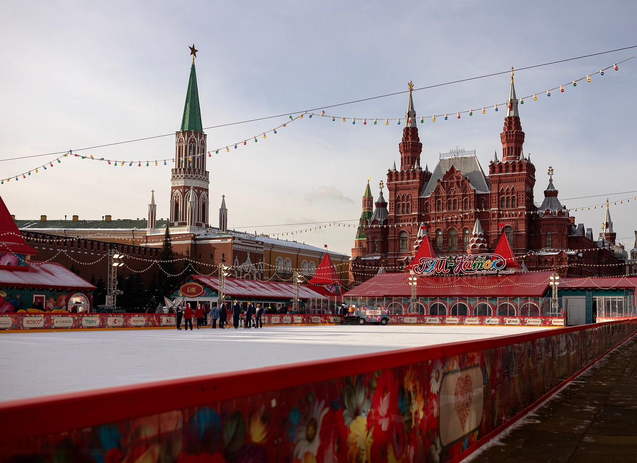 Escapades enneigées : Les destinations ensoleillées idéales pour des vacances de Noël inoubliables