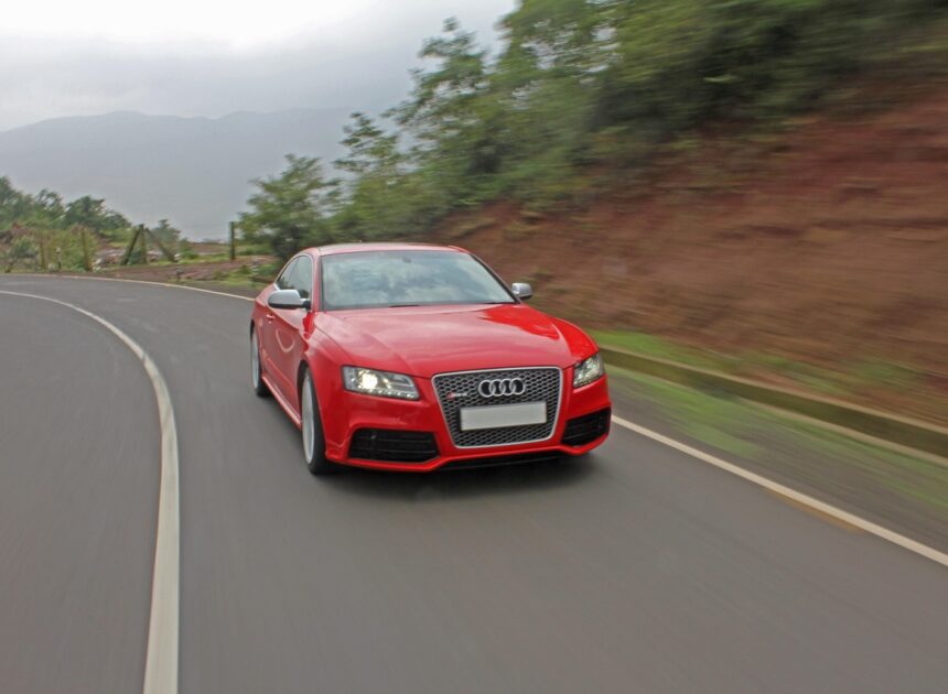 Astuces d’une mère de trois adolescents pour un voyage en camping-car inoubliable en famille