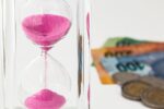découvrez les meilleures stratégies d'investissement pour optimiser votre patrimoine, sécuriser votre avenir financier et faire fructifier votre argent intelligemment.