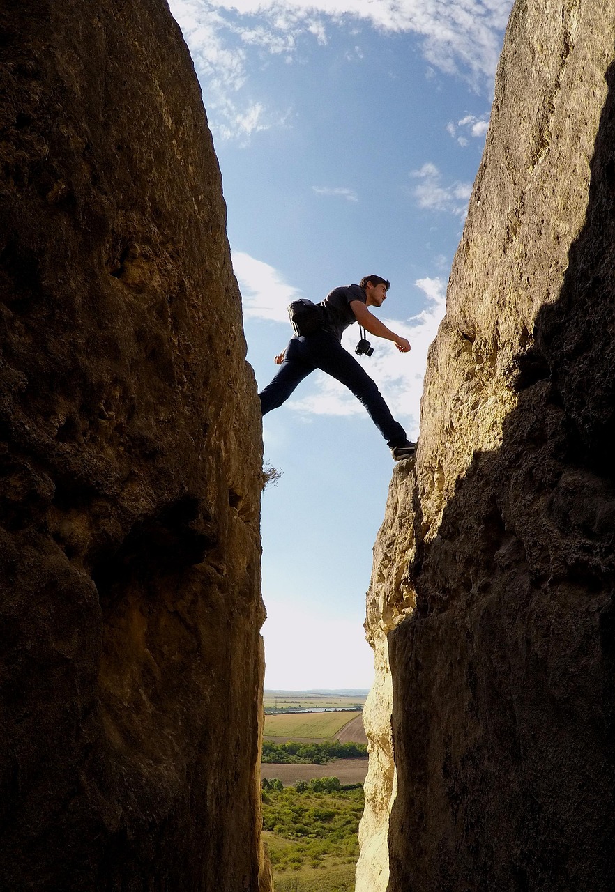 découvrez l'univers passionnant des aventuriers : récits d'explorations, conseils de voyage, équipements indispensables et inspirations pour partir à l'aventure autour du monde.