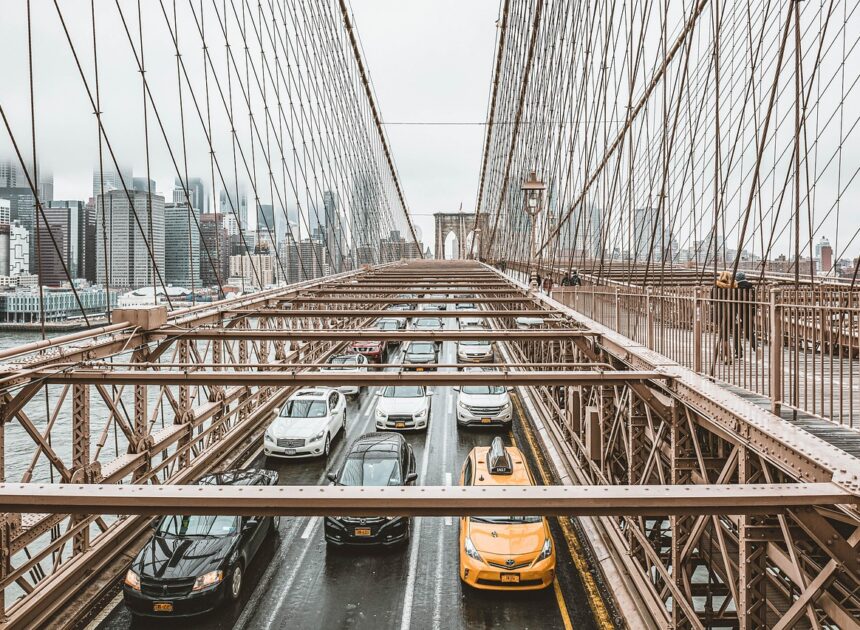 Investir dans les infrastructures : un moteur essentiel pour dynamiser les industries culturelles