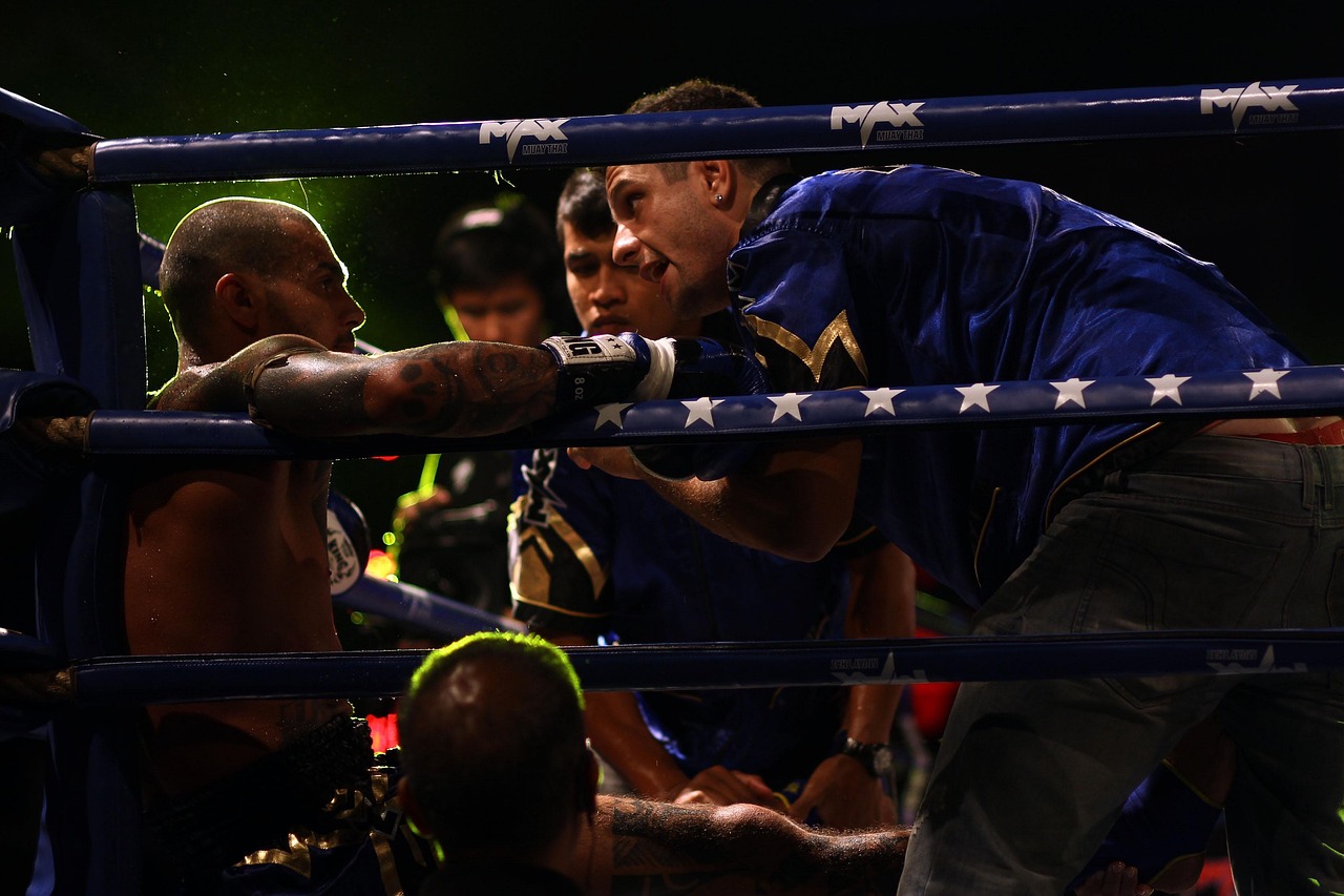 d&eacute;couvrez les traditions et coutumes tha&iuml;landaises, un voyage culturel authentique au c&oelig;ur de la tha&iuml;lande entre f&ecirc;tes, rites et savoir-vivre.