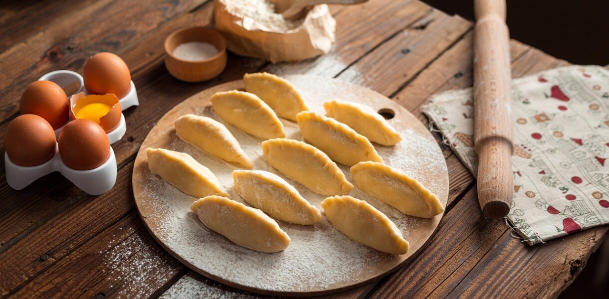 d&eacute;couvrez notre food tour pour explorer les saveurs locales, go&ucirc;ter des sp&eacute;cialit&eacute;s authentiques et vivre une exp&eacute;rience culinaire unique.