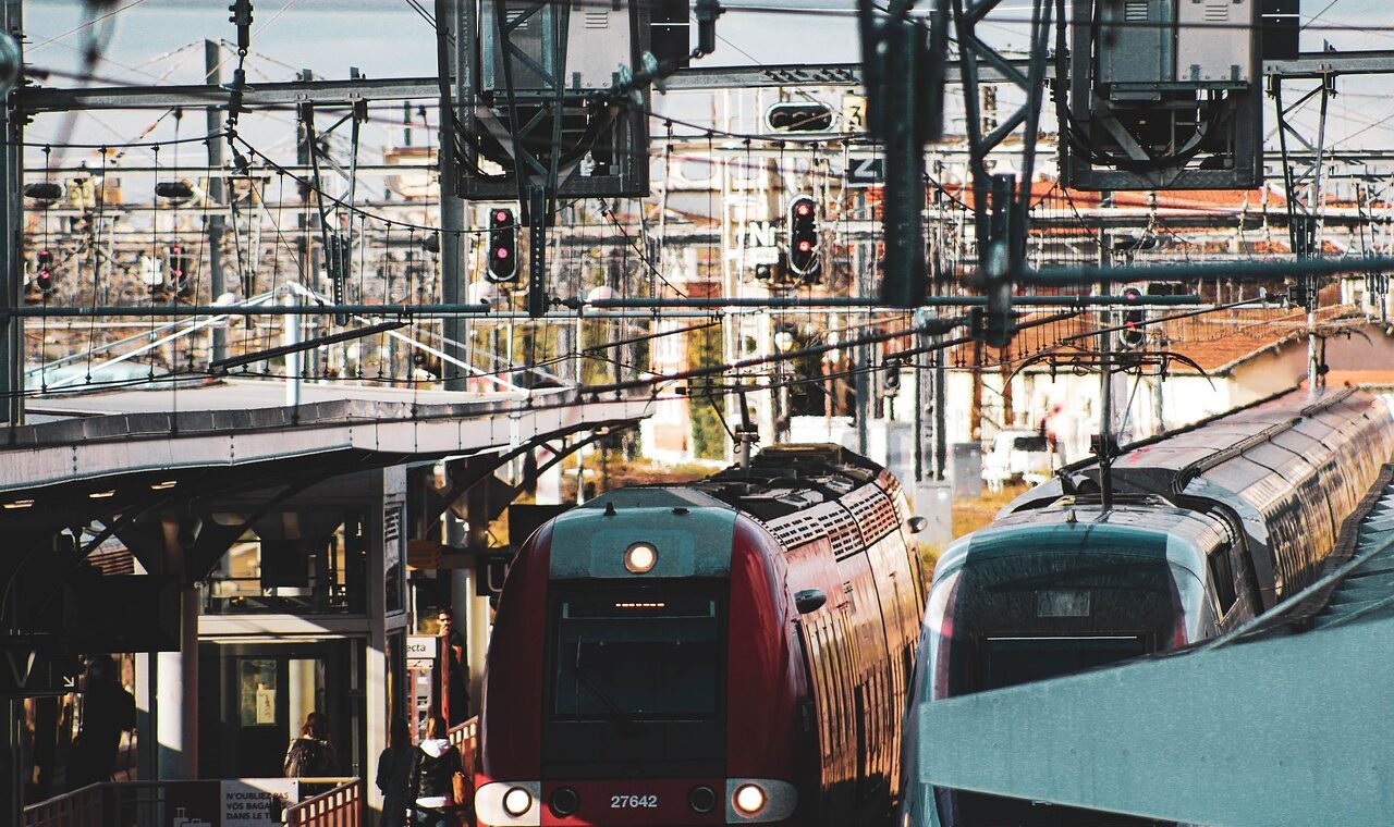 informations en temps r&eacute;el sur les perturbations sncf : retards, annulations et conseils pour vos d&eacute;placements.