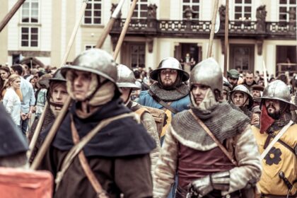 d&eacute;couvrez les &eacute;v&eacute;nements touristiques incontournables, festivals, expositions et activit&eacute;s culturelles qui animent votre destination pr&eacute;f&eacute;r&eacute;e tout au long de l'ann&eacute;e.