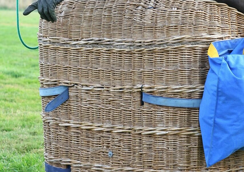 conseils et astuces pour voyager en toute s&eacute;curit&eacute;, que ce soit en avion, en voiture ou &agrave; pied. d&eacute;couvrez comment pr&eacute;parer votre voyage pour &eacute;viter les risques et profiter pleinement de votre aventure.