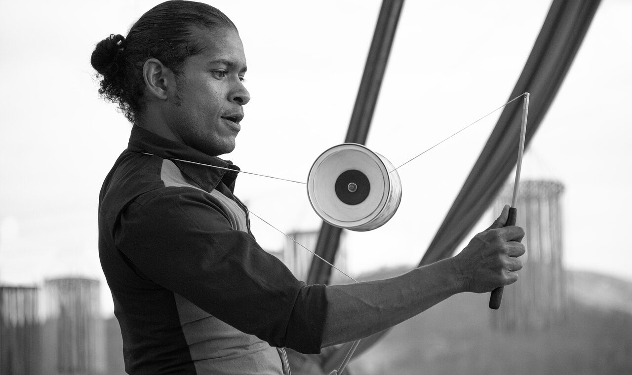d&eacute;couvrez l'ambiance festive et color&eacute;e du carnaval, un &eacute;v&eacute;nement unique m&ecirc;lant musique, danse et traditions &agrave; travers le monde.