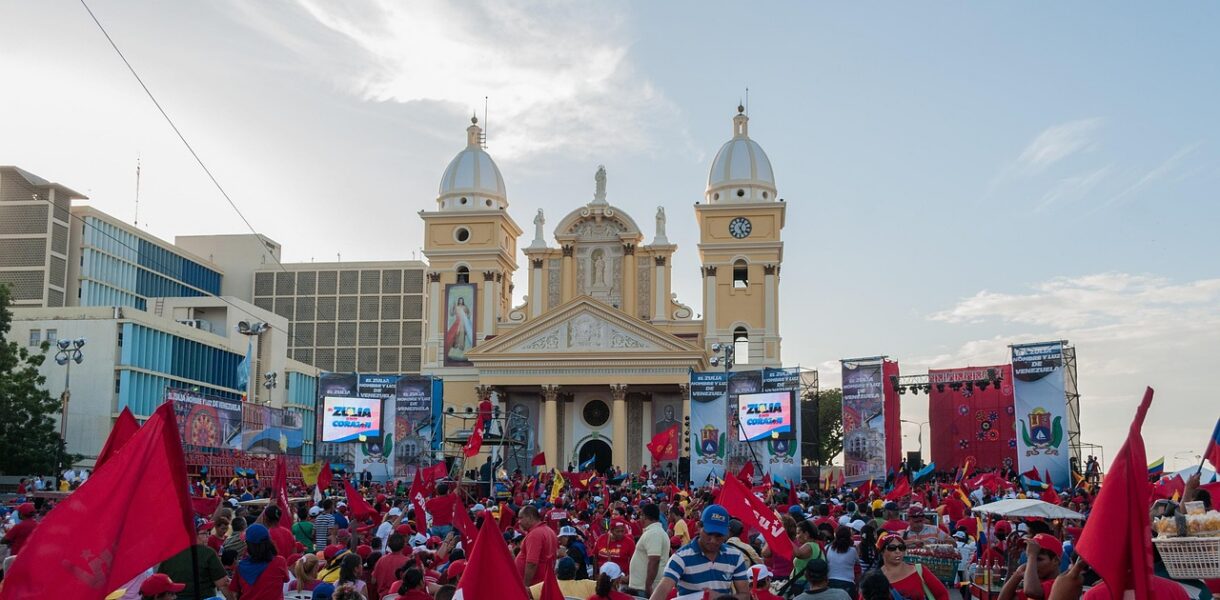 découvrez les moments forts de l'inauguration et célébrez avec nous cette occasion spéciale.