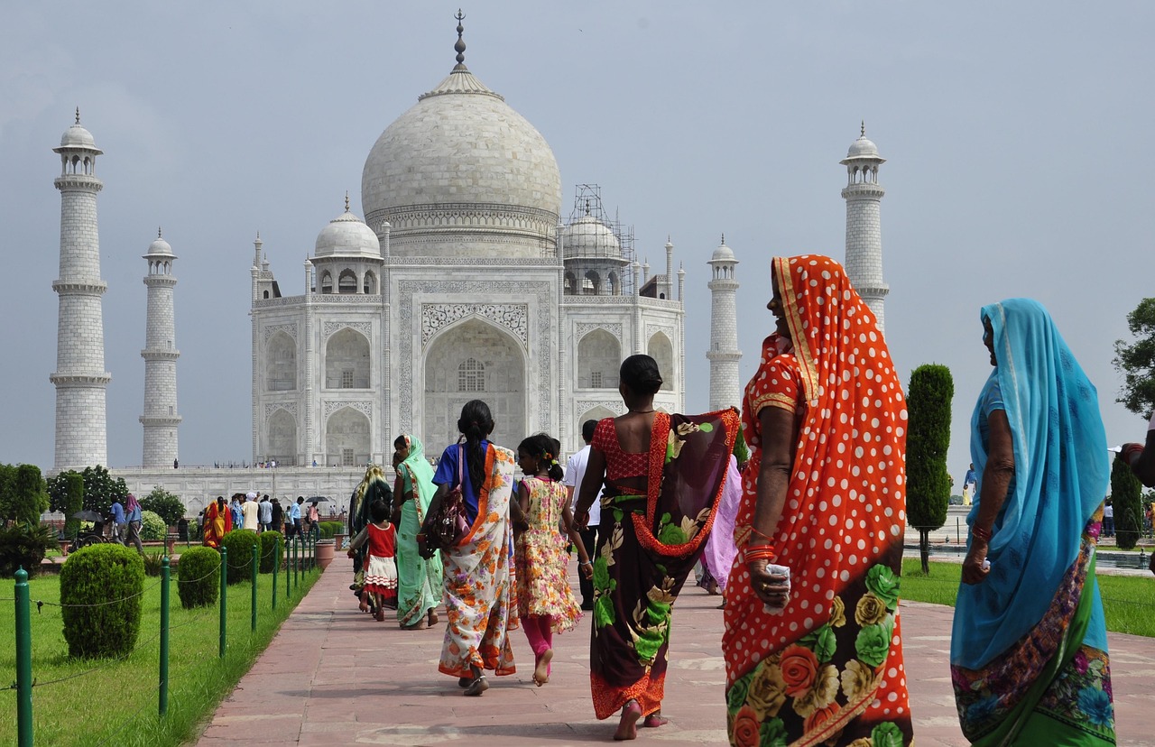 d&eacute;couvrez l'adaptation du tourisme en inde : innovations, durabilit&eacute; et exp&eacute;riences culturelles uniques pour un voyage authentique et responsable.