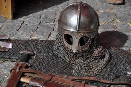 d&eacute;couvrez l'ambiance authentique du festival m&eacute;di&eacute;val avec animations, march&eacute;s artisanaux, spectacles de chevaliers et d&eacute;gustations de sp&eacute;cialit&eacute;s d'&eacute;poque.