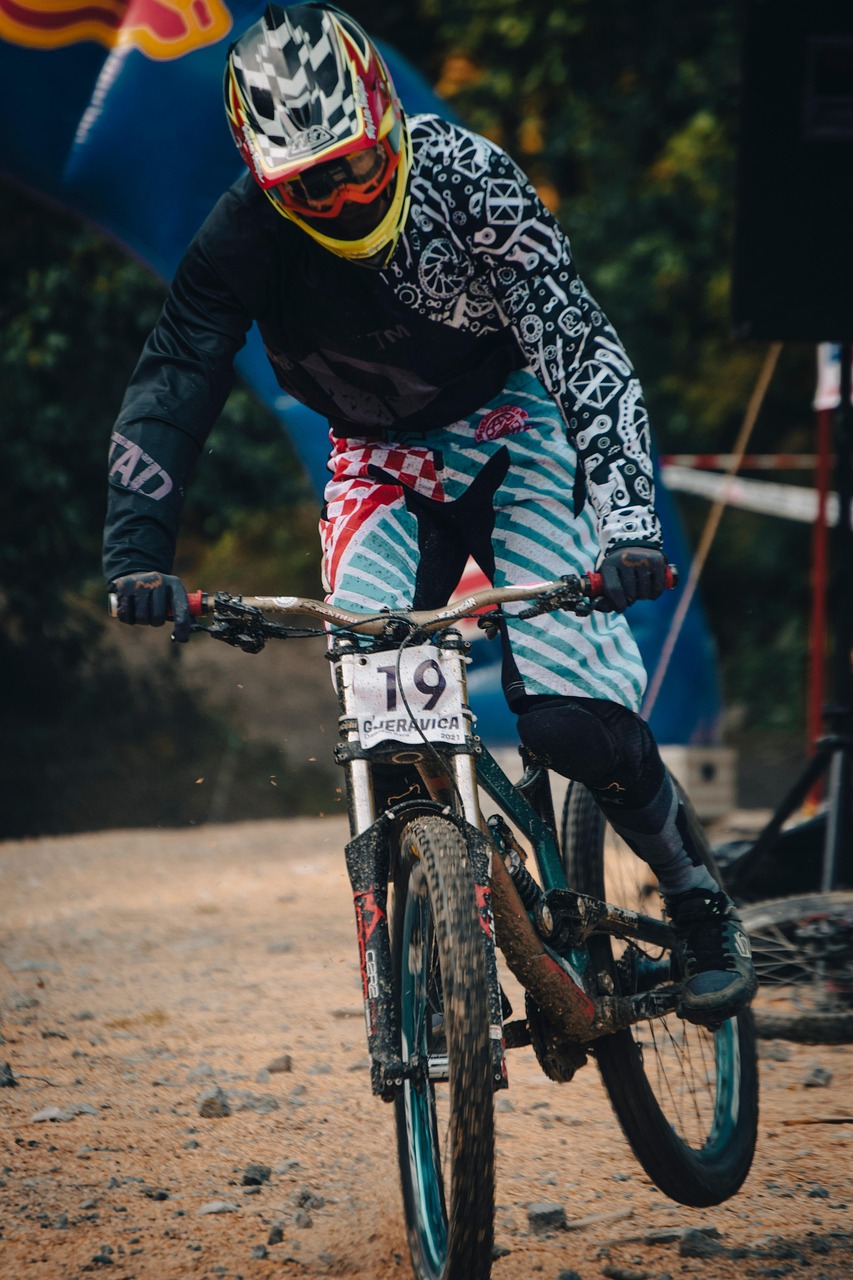 d&eacute;couvrez la piste cyclable panoramique offrant des vues &agrave; couper le souffle pour une aventure &agrave; v&eacute;lo inoubliable.