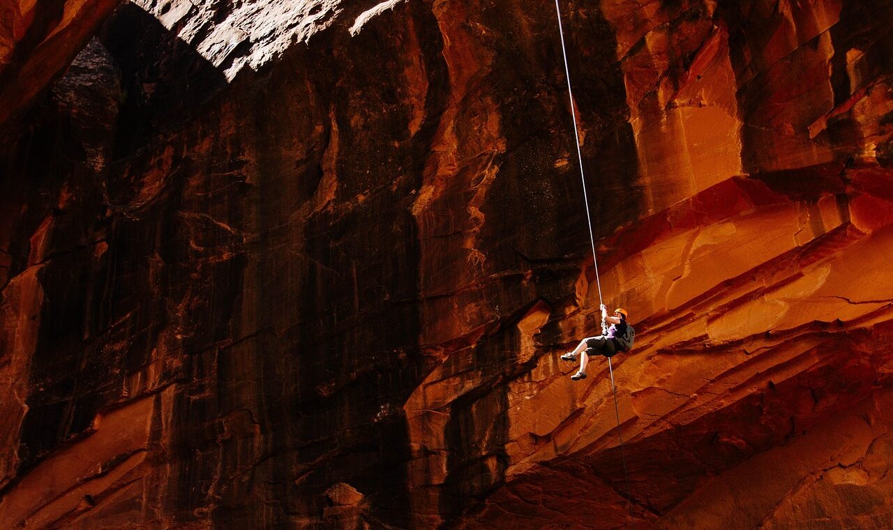 plongez dans l'aventure et explorez des exp&eacute;riences inoubliables riches en sensations fortes, d&eacute;couvertes et &eacute;motions.