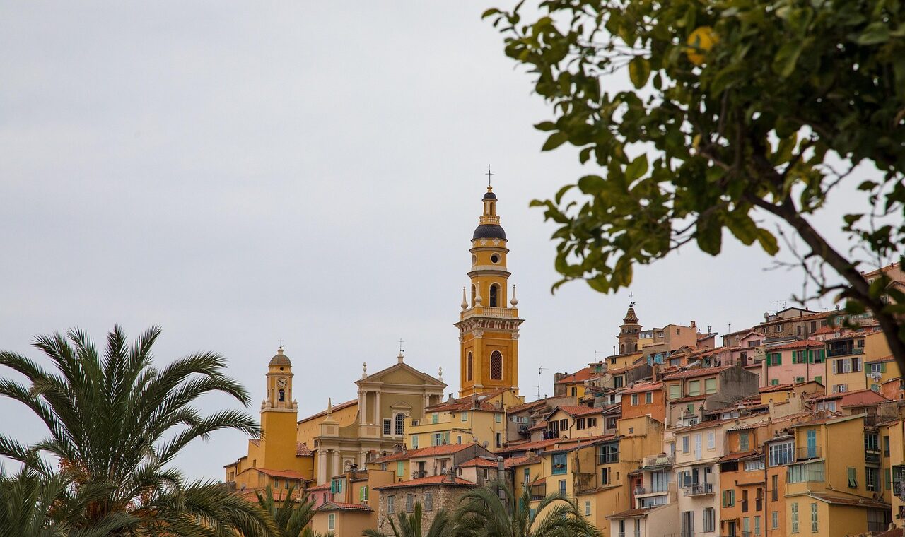 d&eacute;couvrez nos destinations tout compris pour des vacances sans soucis, incluant h&eacute;bergement, repas et activit&eacute;s dans des cadres idylliques.