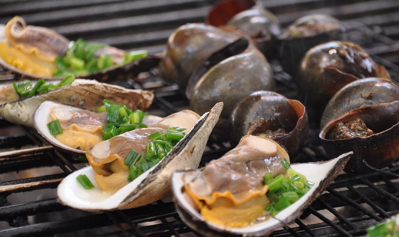 d&eacute;couvrez une s&eacute;lection fra&icirc;che et savoureuse de fruits de mer, id&eacute;ale pour vos repas gourmands et saines inspirations culinaires.