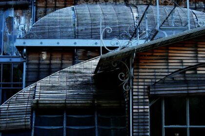 d&eacute;couvrez nantes au printemps : profitez d'une m&eacute;t&eacute;o cl&eacute;mente, de jardins fleuris et d'activit&eacute;s culturelles pour un voyage inoubliable.