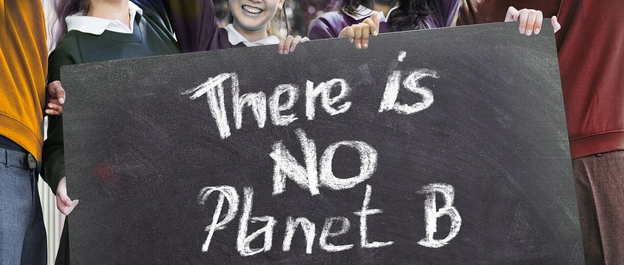 découvrez tout sur le concept de 'strike' : significations, utilisations et contextes dans le sport, le travail et bien plus.