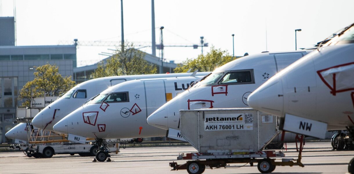 d&eacute;couvrez les enjeux actuels de la crise dans le secteur de l'aviation, ses causes, ses impacts &eacute;conomiques et les solutions envisag&eacute;es pour un avenir durable.
